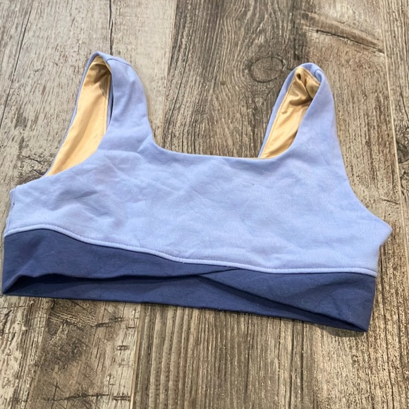 Dance - Picture 1 of 3